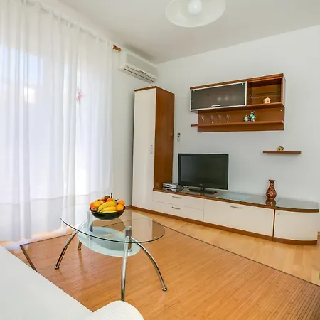 Apartments Gracijela Pula Exterior photo