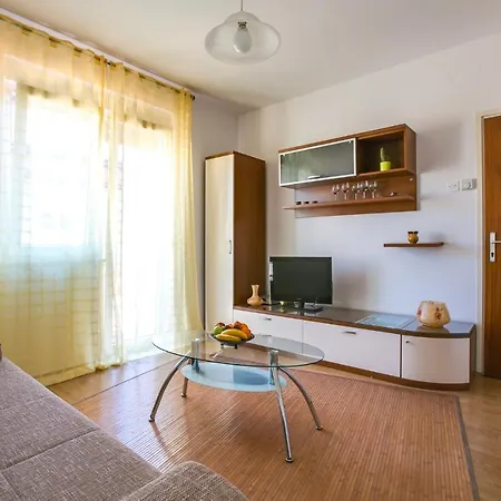 Apartments Gracijela Pula Exterior photo